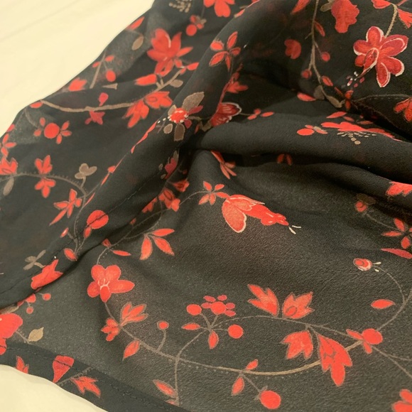 Floral Tank Top - Picture 4 of 5